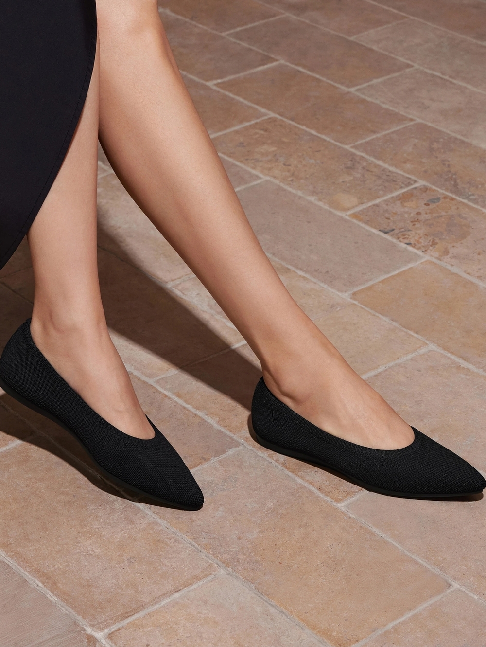 Vivaia Black Knit Pointed-Toe Ballet Buyer Favorite Flats (Aria 5) Size 38.5/ 8